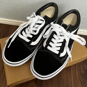 새상품급 스니커즈 VANS 올드스쿨 22.5cm 블랙