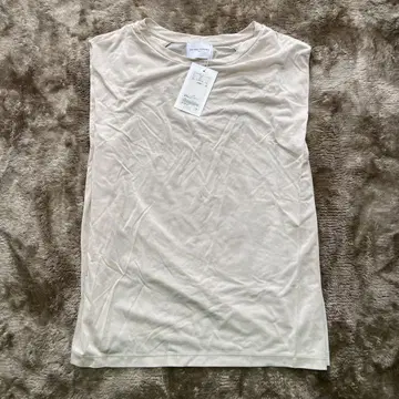 새상품 UNITED ARROWS 슬리브리스 탑 베이지
