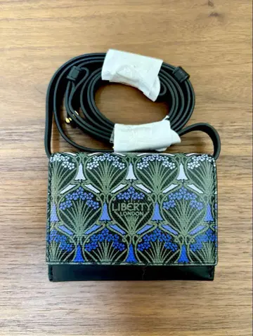 LIBERTY LONDON 꽃무늬 카드 케이스