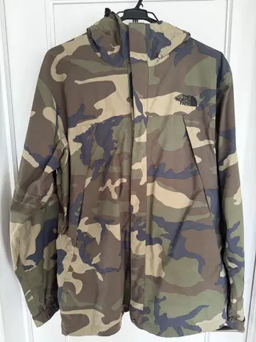 THE NORTH FACE 카모 패턴 자켓 사이즈 XL