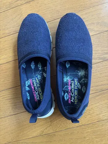 Skechers Air Cooled Memory Foam 네이비