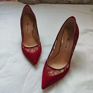 Diana 레드 하이힐 펌프스 22.5cm