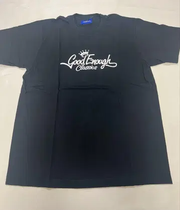 Good Enough Classics 로고 티셔츠 블랙