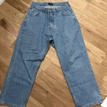 HUF 와이드 레그 데님 32