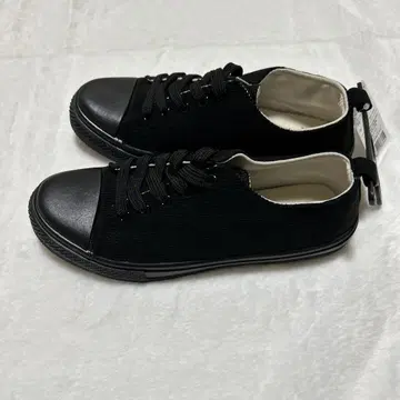 블랙 코듀로이 스니커즈