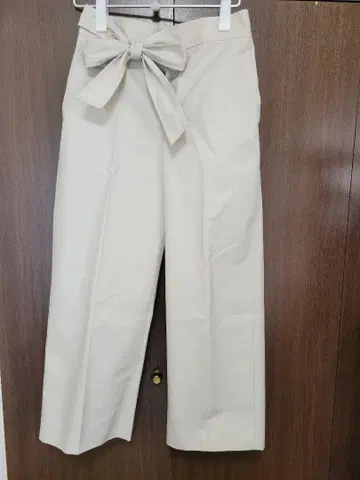 GALERIE VIE 베이지 팬츠