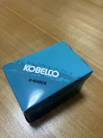 카시오 지샥 KOBELCO 콜라보