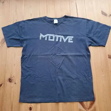 MOTIVE 100% 코튼 티셔츠 L 사이즈