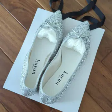 kurun 실버 글리터 플랫슈즈 24.5cm