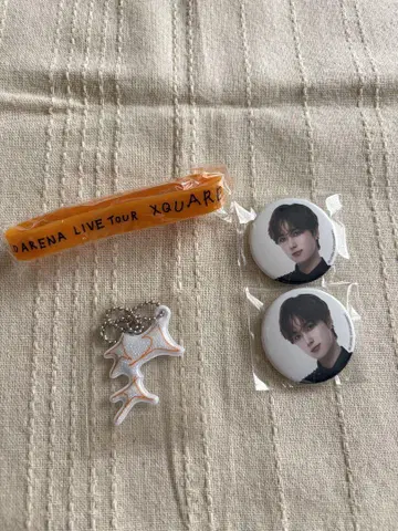 INI 오자키 타쿠미 러버 밴드 키링 미니 캔뱃지