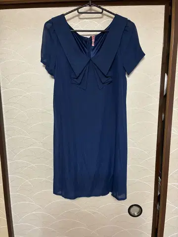 네이비 카라 부착 반팔 원피스