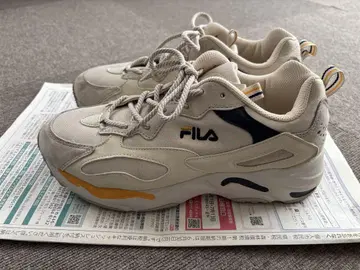 Fila 통굽 스니커즈