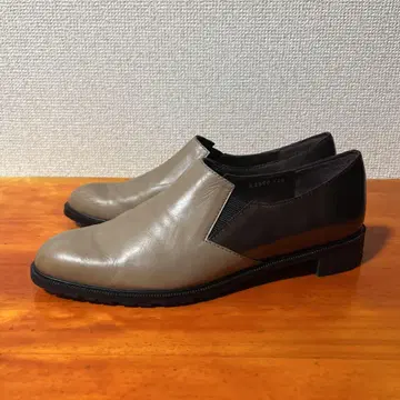 요시토데오란제 로퍼 22.5cm 베이지