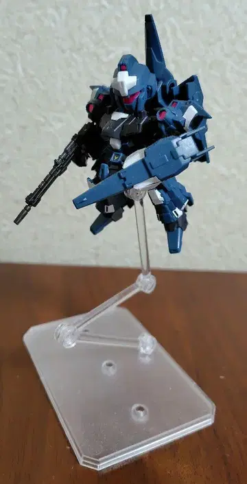 리젤 2기 MOBILITY JOINT GUNDAM 기동전사 건담 UC