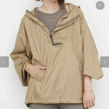 Deuxieme classe Americana 아노락