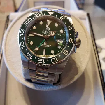 그린 다이얼 오토매틱 손목시계 GMT 기능