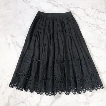 LISETTE 리제타 로셸 린넨 자수 스커트 블랙