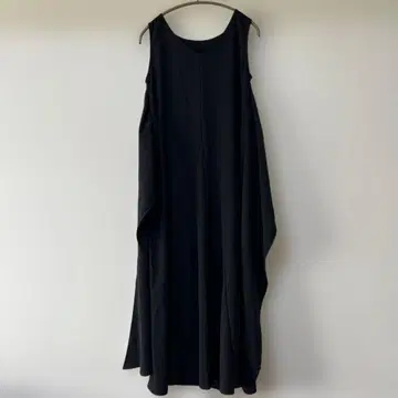 개럴개런트 멀티 웨이 슬리브리스 롱 원피스