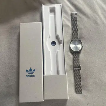 아디다스 손목시계 실버 Z021920-00