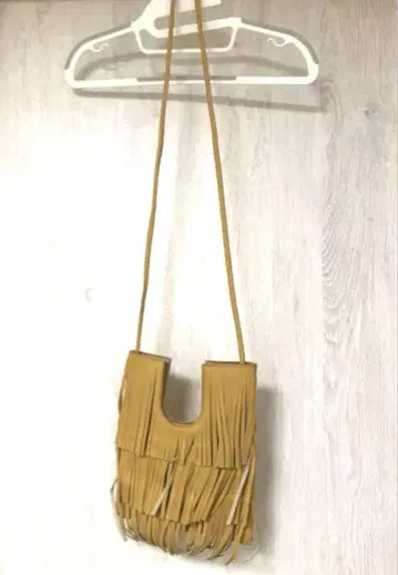 노마디스 프린지 베티