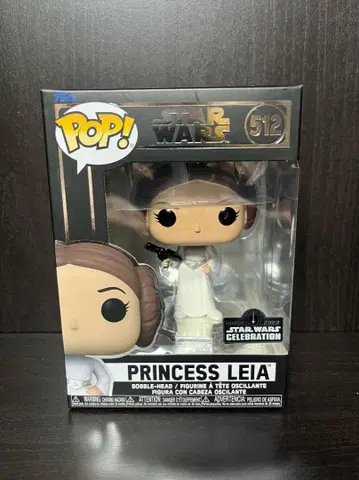 Funko POP! 스타 워즈 셀레브레이션 2022 한정판 레이아