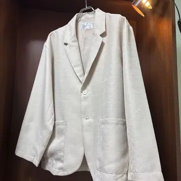 아이보리 테일러드 자켓과 팬츠 세트