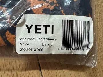 YETI Bear Proof 티셔츠 Large 미사용 새상품