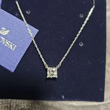 스와로브스키 목걸이