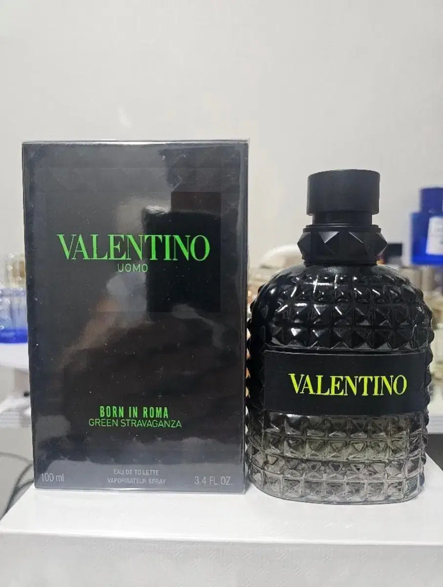무배{특가} 발랜티노 우모 그린 오 드 뚜왈렛 향수 100ML 새상품