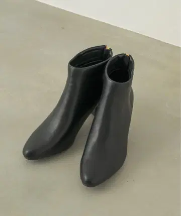 NEUNA 2way 인조 가죽 부츠 23.5~24cm