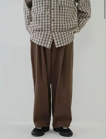 바르기 싱글 플리츠 팬츠
