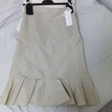 택 포함 미사용 언타이틀 untitled 페플럼 스커트