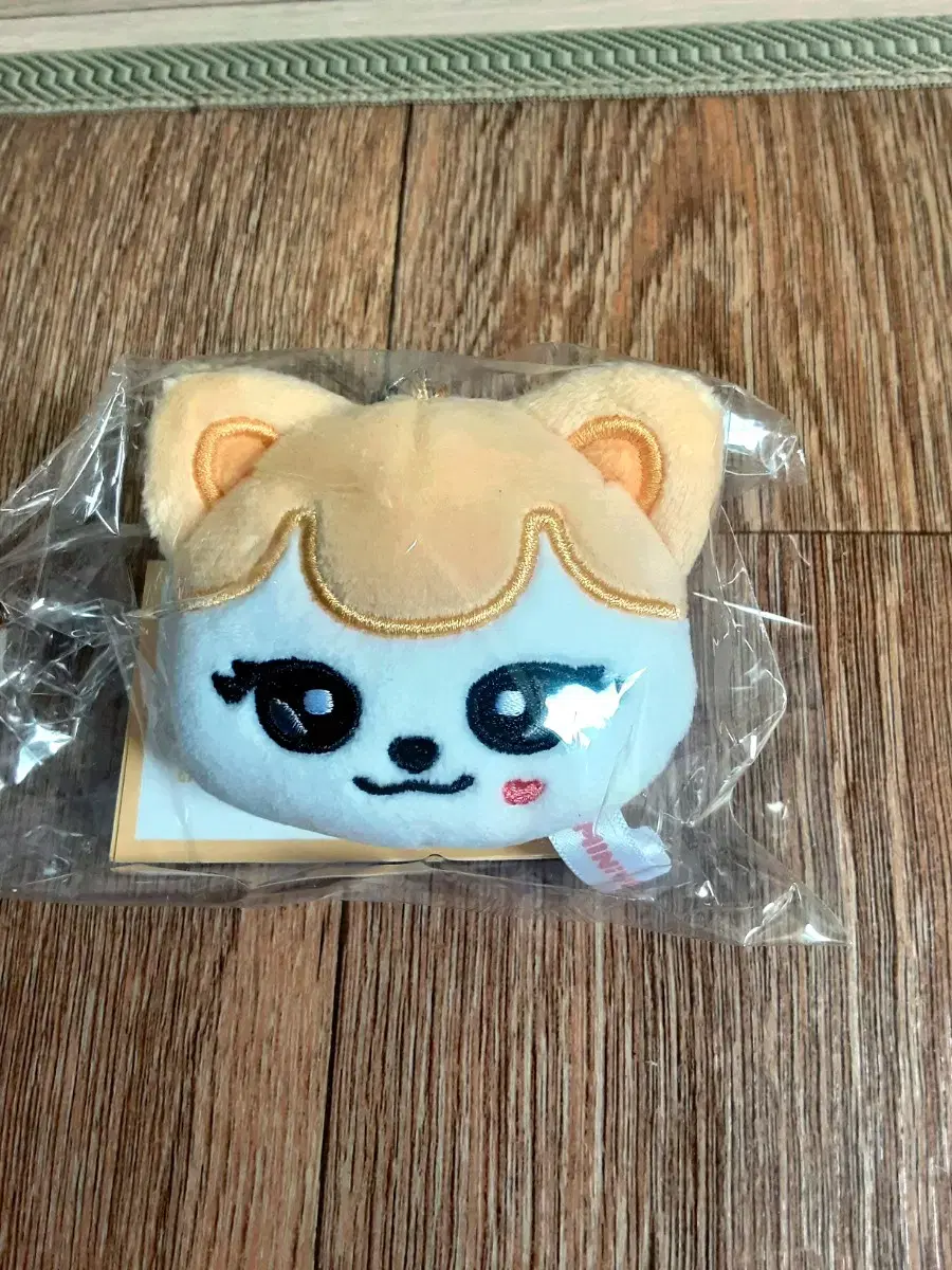 아이브 미니브 스쿨 팝업 굿즈 미니브 미니 페이스 치즈 리즈 키링