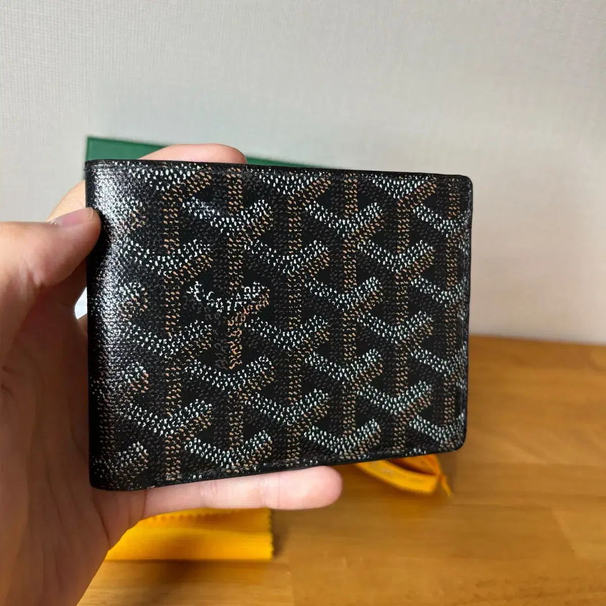 Goyard Victoire Compact Wallet Black