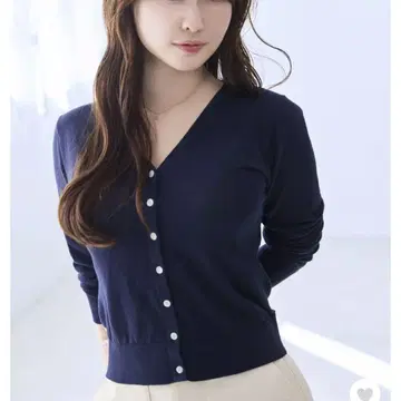 이번 시즌 오버 이 UV 차단 시어 니트 가디건 네이비 U65