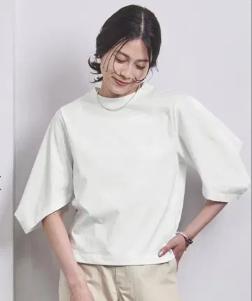 유나이티드 애로우즈 반팔 티셔츠 매트 슬리브