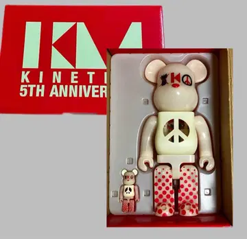 KINETICS 5th ANNIVERSARY 베어브릭 400% 100%
