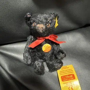 Steiff 검은 강아지 봉제 인형, 빨간 리본 포함