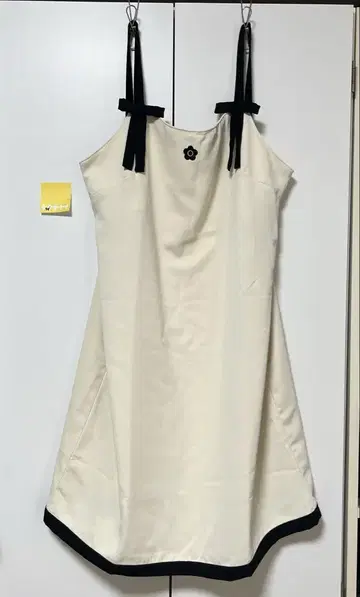 PJ MARY QUANT 콜라보 슬리브리스 아이보리 드레스
