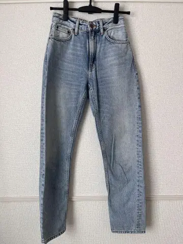 Nudie Jeans 누디진