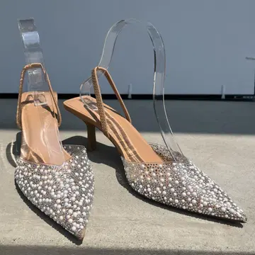 ZARA 펄 비쥬 장식 클리어 스트랩 샌들