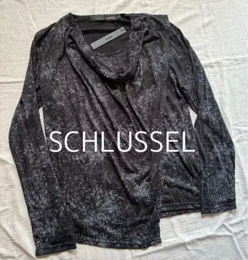 SCHLUSSEL 슈리셀 택 포함 긴팔 티셔츠 사이즈 2 블랙 계열