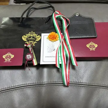 Orciani 블랙 가죽 패스 케이스