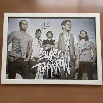 Bury Tomorrow 사인 포함 포스터 A3 사이즈