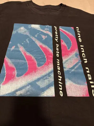 Nine Inch Nails Pretty Hate Machine 티셔츠