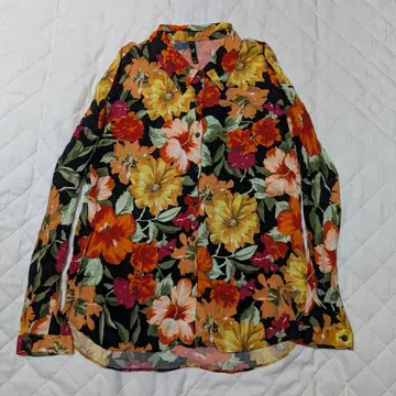 ZARA 꽃 무늬 블랙 셔츠 블라우스 플라워 자라