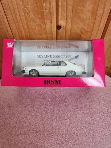DISM SKYLINE 2000 GT-ES 화이트 1/43