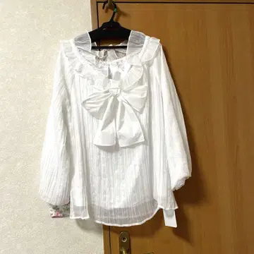 택 포함 CELFORD 블라우스