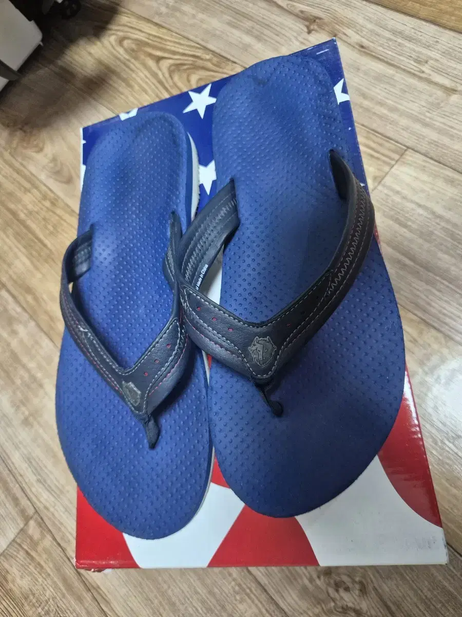 Blackyak Flip-Flops 280