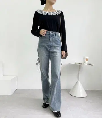 하이 웨스트 플레어 데님 사이드 레이스업